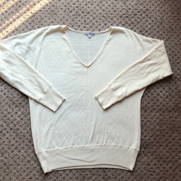 *FREE with purchase* Gap | lightweight sweater - Picture 4 of 11